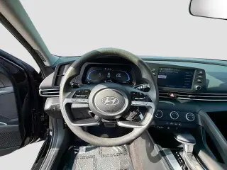 Hyundai ELANTRA 2025 SE 4dr Sedan
