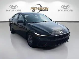 Hyundai ELANTRA 2025 SE 4dr Sedan
