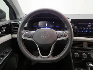 Volkswagen Taos 2025 S 4dr SUV