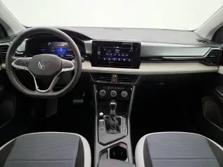 Volkswagen Taos 2025 S 4dr SUV