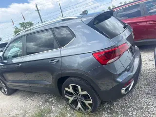Volkswagen Taos 2022 AWD SEL 4Motion 4dr SUV
