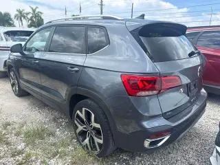 Volkswagen Taos 2022 AWD SEL 4Motion 4dr SUV