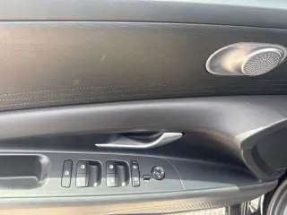 Hyundai ELANTRA 2025 SE 4dr Sedan