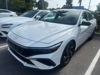 Hyundai ELANTRA 2025 SEL Sport 4dr Sedan