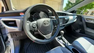 2016 Toyota Corolla LE Sedan
