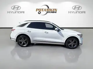 Genesis GV70 2024 AWD 2.5T Standard 4dr SUV
