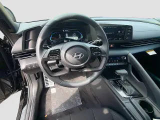 Hyundai ELANTRA 2026 SEL Sport 4dr Sedan