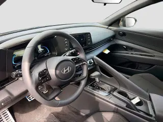 Hyundai ELANTRA 2026 SEL Sport 4dr Sedan
