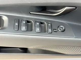 Hyundai ELANTRA 2026 SEL Sport 4dr Sedan