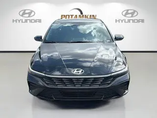 Hyundai ELANTRA 2026 SEL Sport 4dr Sedan