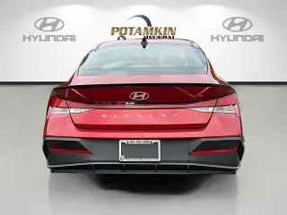 Hyundai ELANTRA 2026 SEL Sport 4dr Sedan