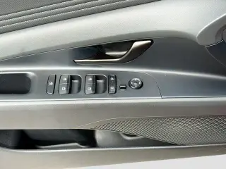 Hyundai ELANTRA 2026 SEL Sport 4dr Sedan
