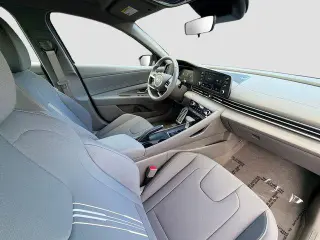 Hyundai ELANTRA 2026 SEL Sport 4dr Sedan