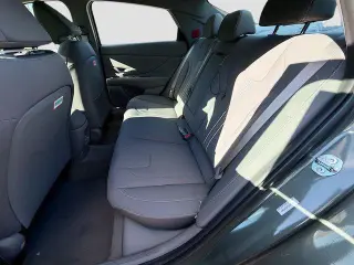 Hyundai ELANTRA 2026 SEL Sport Premium 4dr Sedan