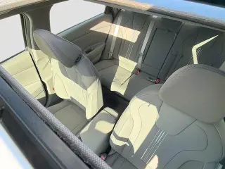 Hyundai ELANTRA 2026 SEL Sport Premium 4dr Sedan