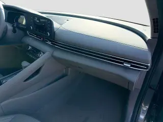 Hyundai ELANTRA 2026 SEL Sport Premium 4dr Sedan