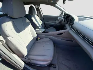 Hyundai ELANTRA 2026 SEL Sport Premium 4dr Sedan