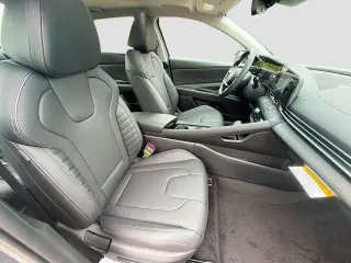 Hyundai ELANTRA 2026 Limited 4dr Sedan