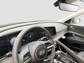 Hyundai ELANTRA 2026 Limited 4dr Sedan