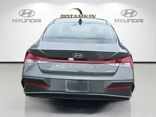Hyundai ELANTRA 2026 Limited 4dr Sedan