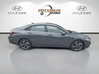 Hyundai ELANTRA 2026 Limited 4dr Sedan
