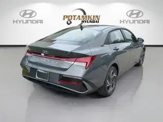 Hyundai ELANTRA 2026 Limited 4dr Sedan