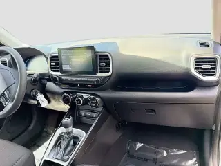 Hyundai VENUE 2025 SE 4dr Crossover