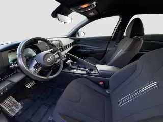 Hyundai ELANTRA 2025 SEL Sport 4dr Sedan