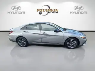 Hyundai ELANTRA 2025 SEL Sport 4dr Sedan