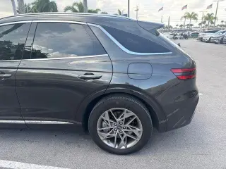Genesis GV70 2023 AWD 2.5T Standard 4dr SUV