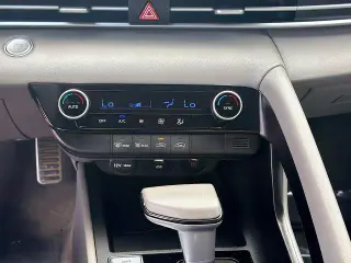Hyundai ELANTRA 2025 SEL Sport 4dr Sedan