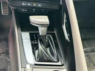 Hyundai ELANTRA 2025 SEL Sport 4dr Sedan