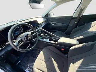 Hyundai ELANTRA 2025 SEL Convenience 4dr Sedan