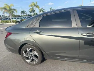 Hyundai ELANTRA 2025 SEL Sport 4dr Sedan