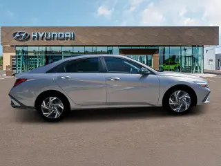 Hyundai ELANTRA 2025 SEL Sport 4dr Sedan