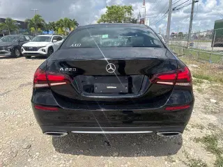 Mercedes-Benz A-Class 2022 A 220 4dr Sedan