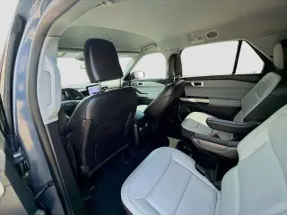 Ford Explorer 2021 XLT 4dr SUV