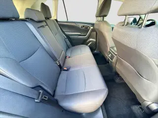 Toyota RAV4 2025 LE 4dr SUV