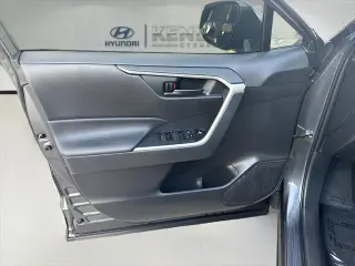 Toyota RAV4 2025 LE 4dr SUV