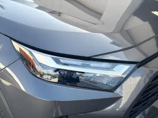 Toyota RAV4 2025 LE 4dr SUV