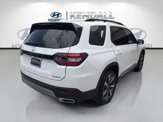 Honda Pilot 2025 Touring 4dr SUV