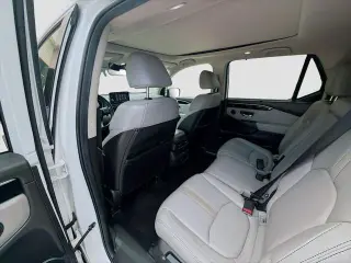 Honda Pilot 2025 Touring 4dr SUV