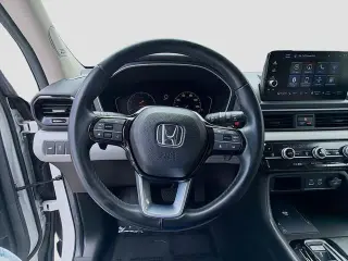 Honda Pilot 2025 Touring 4dr SUV
