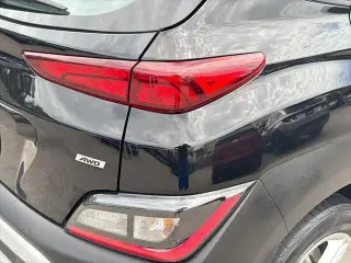 Hyundai KONA 2023 AWD SE 4dr Crossover