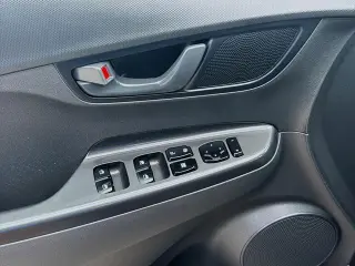 Hyundai KONA 2023 AWD SE 4dr Crossover