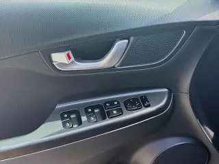 Hyundai KONA 2023 AWD SEL 4dr Crossover