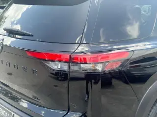 Nissan Pathfinder 2024 SL 4dr SUV