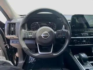 Nissan Pathfinder 2024 SL 4dr SUV