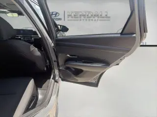 Hyundai TUCSON 2025 SEL 4dr SUV