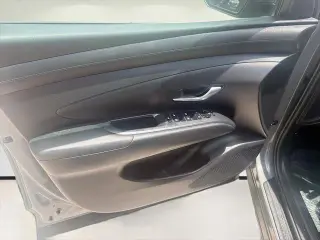 Hyundai TUCSON 2025 SEL 4dr SUV